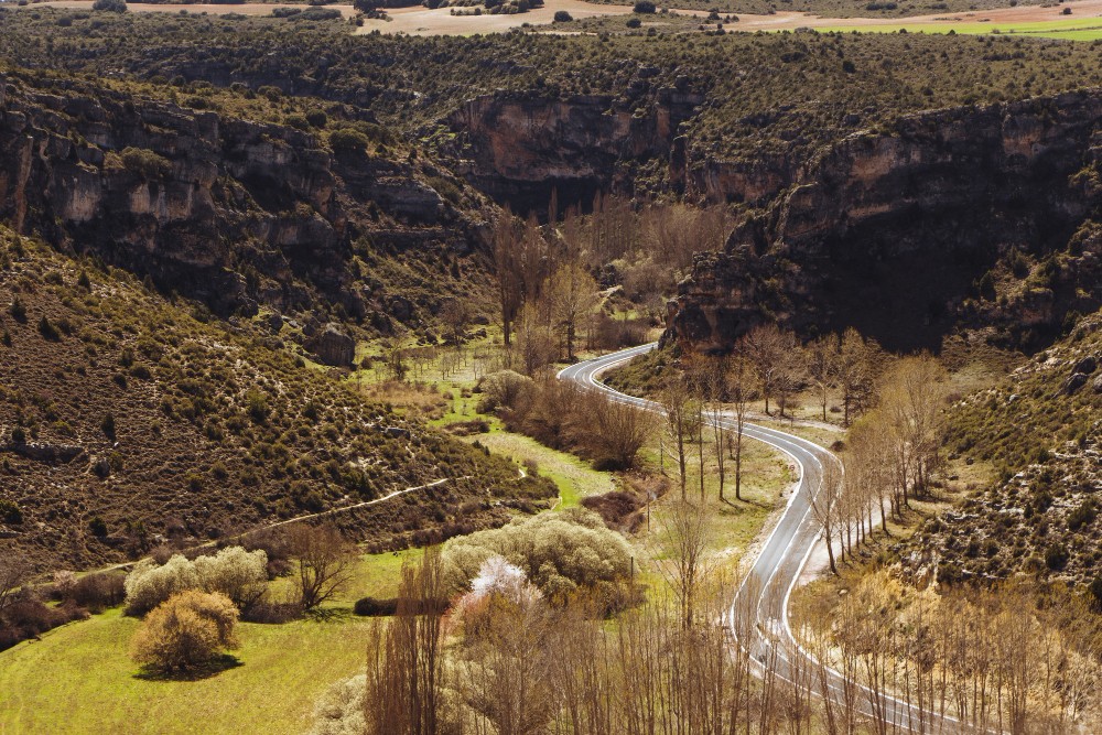 Glen Waverley, Victoria, Australia, featuring modern residential homes, leafy streets, landscaped parks, and vibrant shopping precincts in Melbourne's south-east.