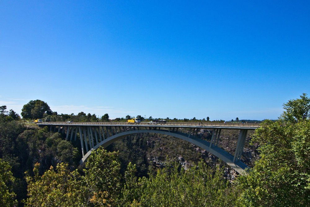 Mount Evelyn, Victoria, Australia, featuring leafy residential streets, charming family homes, lush green landscapes, and peaceful natural surroundings in the Yarra Ranges near Melbourne.