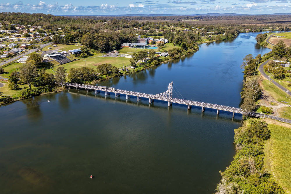 Narre Warren South, Victoria, Australia, featuring modern family homes, landscaped gardens, tree-lined streets, and peaceful residential neighbourhoods in Melbourne's south-east.