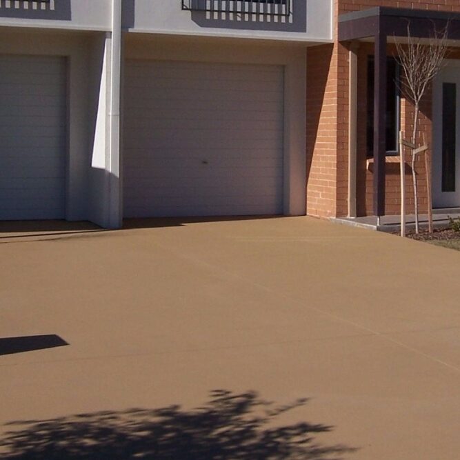 frankston-driveway-painting-recoating Driveway recoating over existing concrete in Frankston