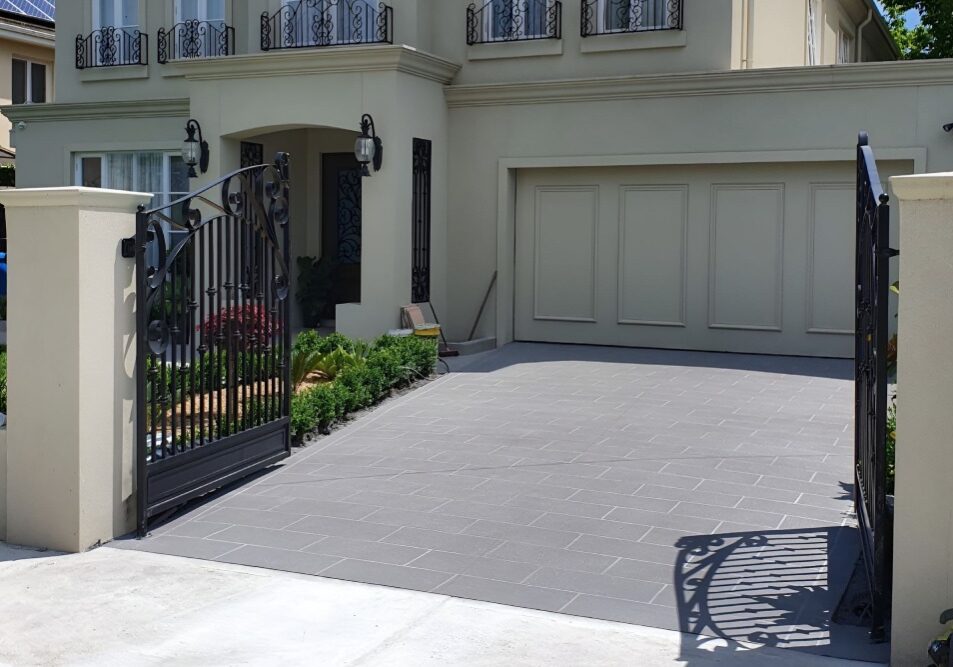 safety-beach-coastal-driveway Resurfaced concrete driveway at a Safety Beach property