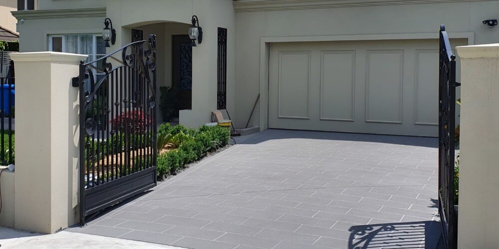 safety-beach-coastal-driveway Resurfaced concrete driveway at a Safety Beach property