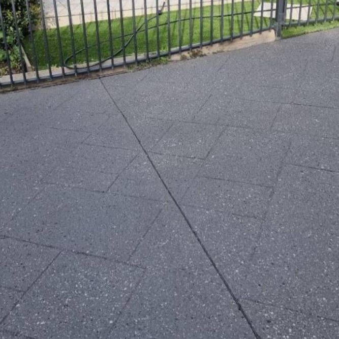 safety-beach-property-assessment Resurfaced coastal concrete driveway